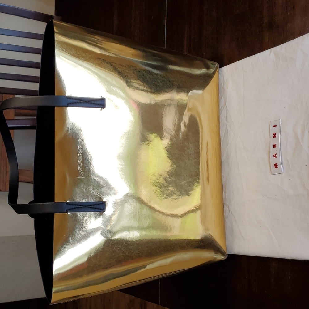 Marni tote bag. Metallic gold.